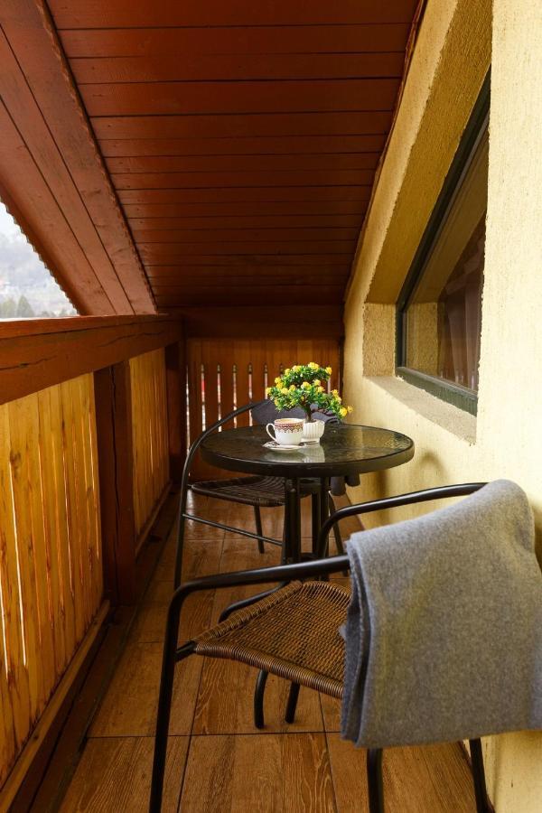 La Mama Siriu Hotel Comuna Siriu Kültér fotó